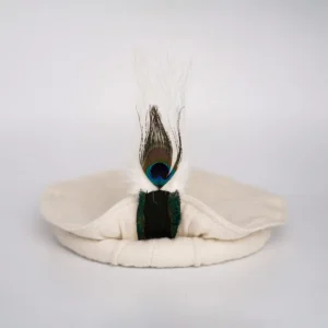 Gilgiti Pakol – White